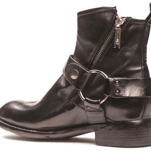 Free People-Le Margo Low Harness Moto Boots